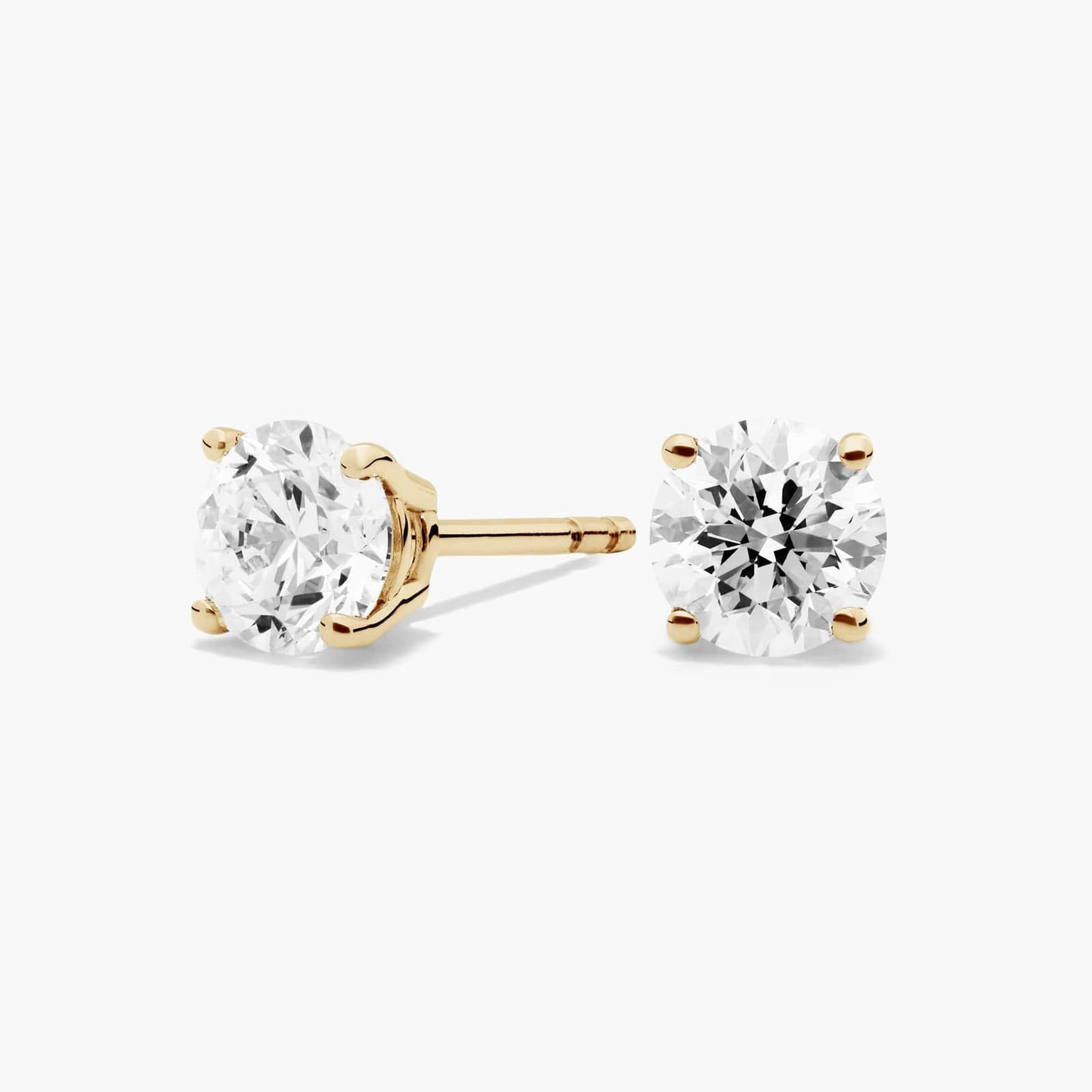 Round Brilliant Diamond Stud Earrings