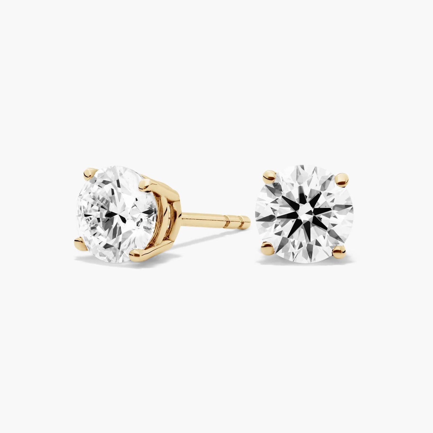 Round Brilliant Diamond Stud Earrings