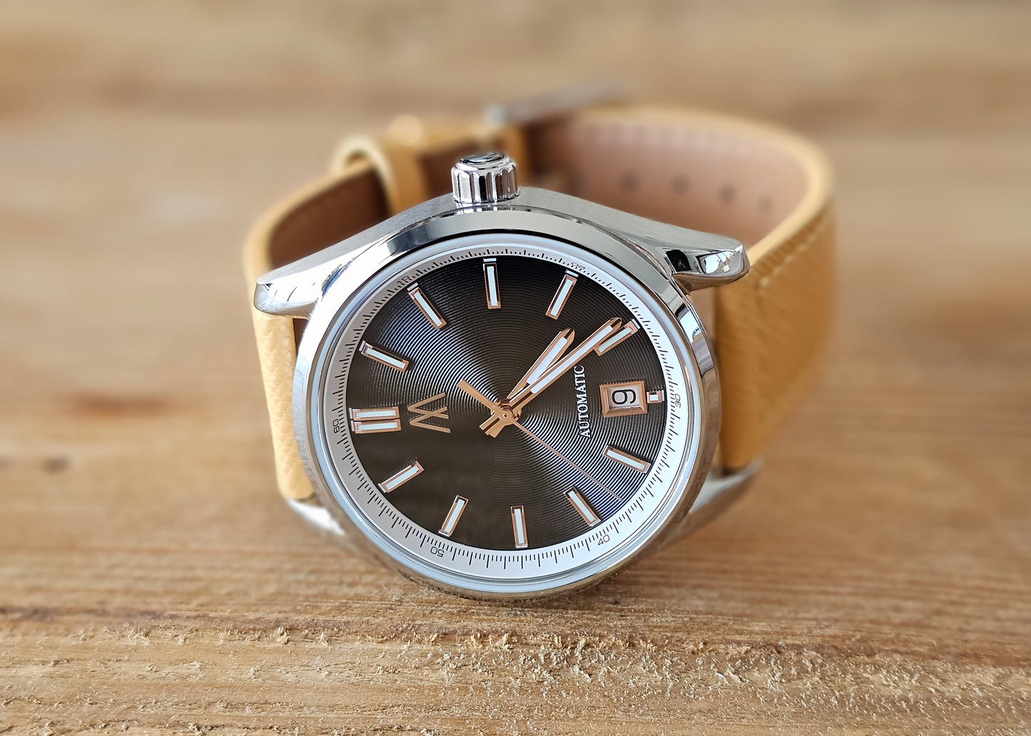MESHBERG 37 Automatic - Black Eclipse