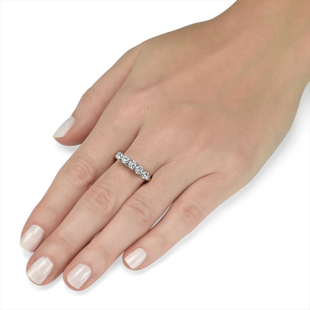 Round Brilliant 5 Stone Diamond Ring (1 Ct)