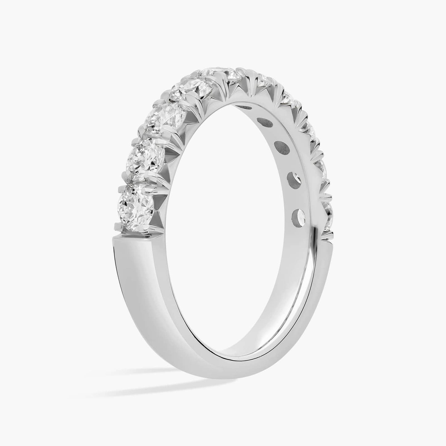 Pavé Diamond Anniversary Ring (1 Ct)