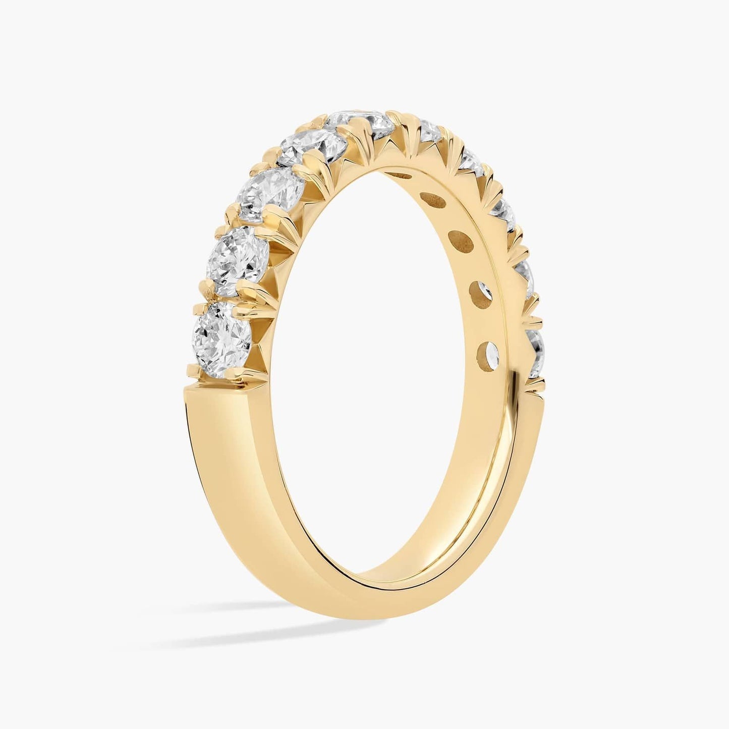 Pavé Diamond Anniversary Ring (1 Ct)