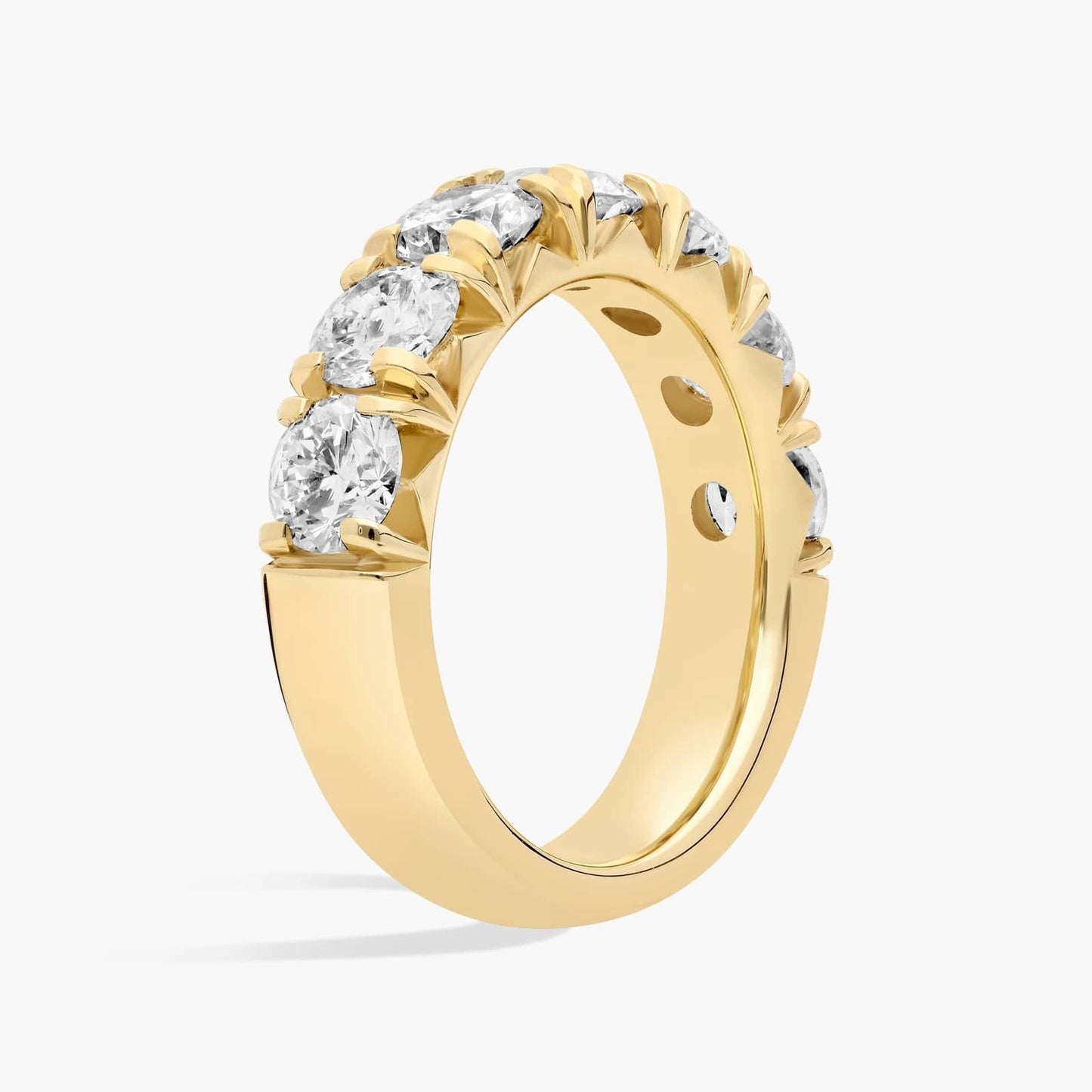 Pavé Diamond Anniversary Ring (2.5 Ct)
