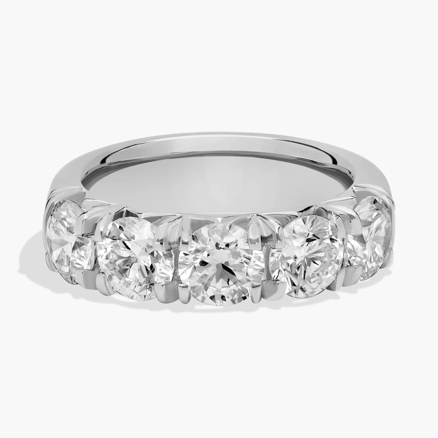 Pavé Diamond Anniversary Ring (3 Ct)