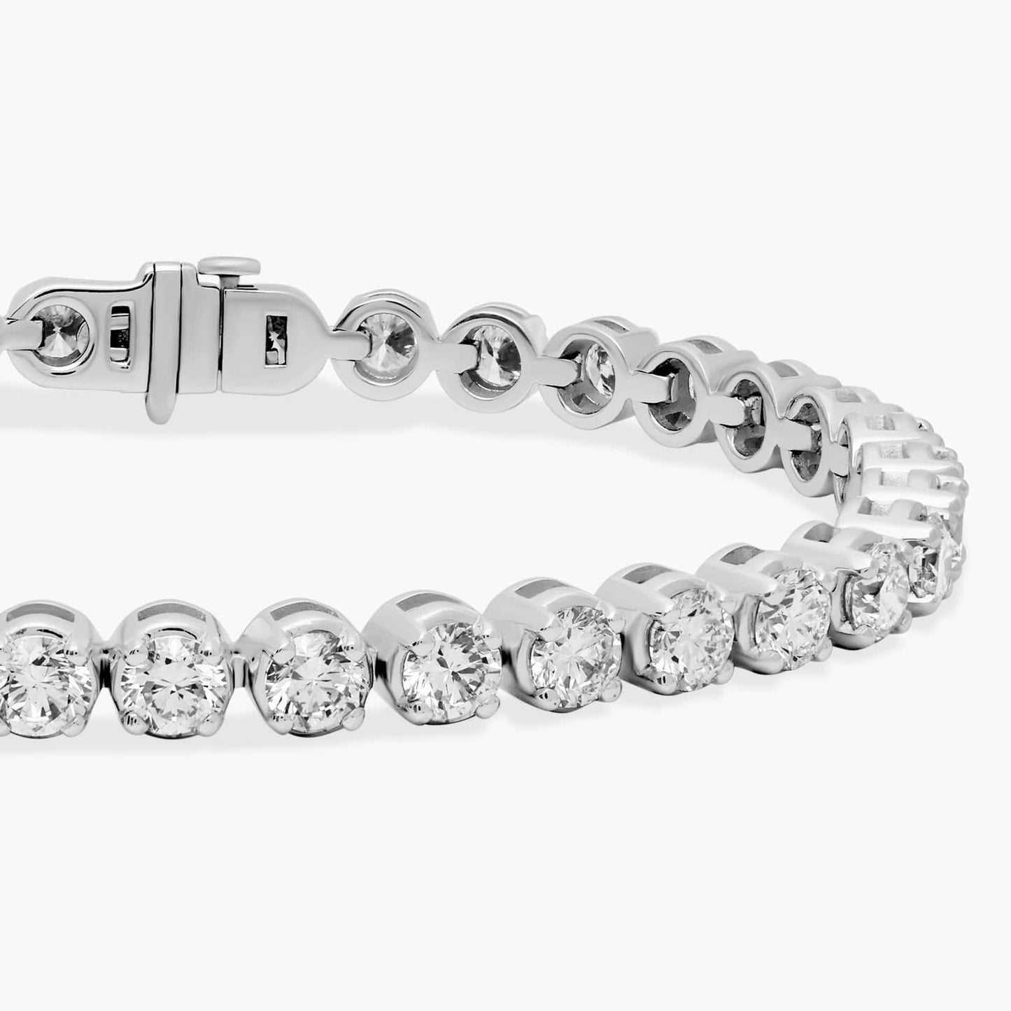 7 " Four Prong Diamond Tennis Bracelet (8 Ct)
